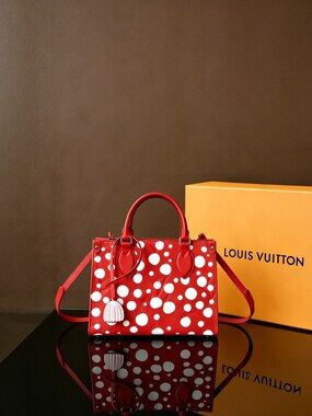 Louis Vuitton MM Tote Bag